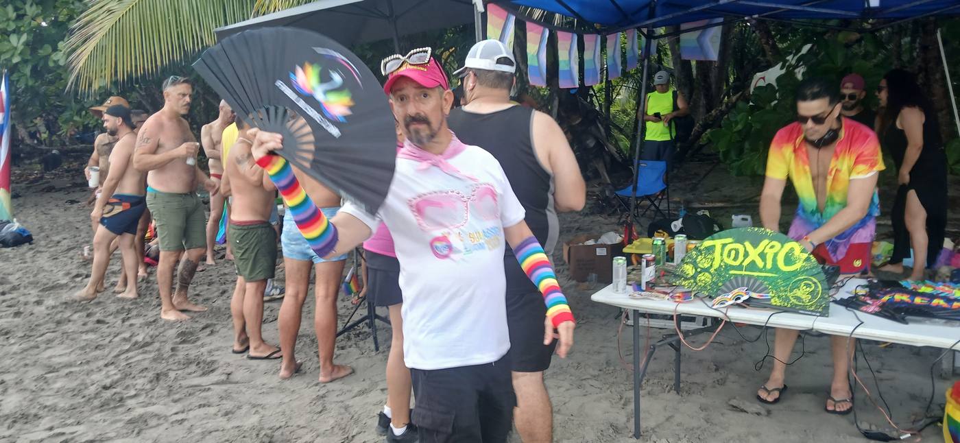 Pride on the Beach 2025 — flags lineup